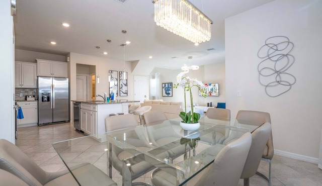 7392 Luxury Family Home 5BD Near Disney