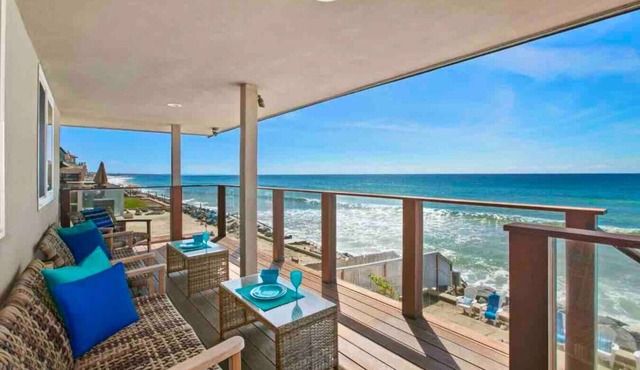 Beach Estate with Private Sand, Bon Fire Ring in Oceanside