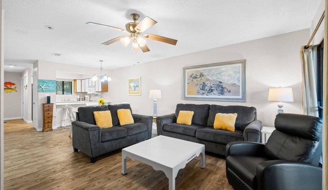 Beach, Pools, Pet Friendly - Portside Z2 - Best Deal in Pcb! FREE Activities!