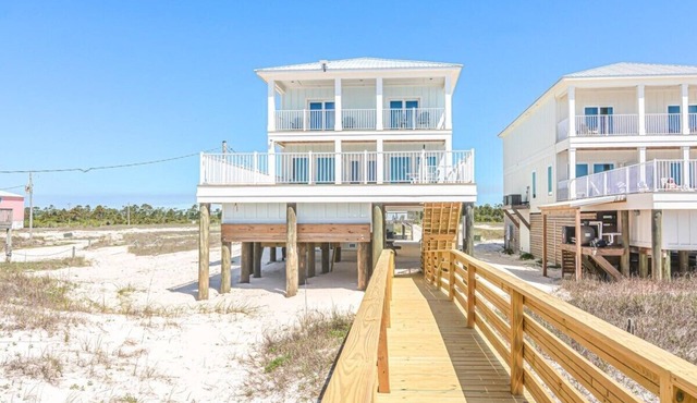 Beachfront House with Pool! 6 BR/6.5 Beachfront Paradise!