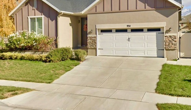 Beautiful Home Near SLC Airport