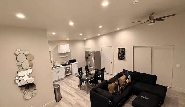 Beautiful Studio in Las Vegas Near Las Vegas Strip & Airport