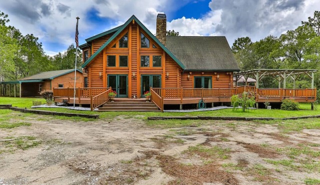*Book Summer* Nature Cabin-HOT TUB Grill Fire Pit