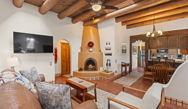Casa de Galgo - Tranquility near the plaza