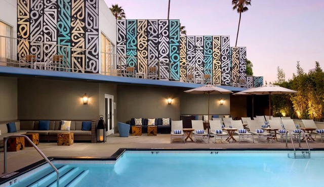 Classic Room, 1 King, Hyatt Centric Delfina, Heated Pool, Near Santa Monica Pier in Santa Monica