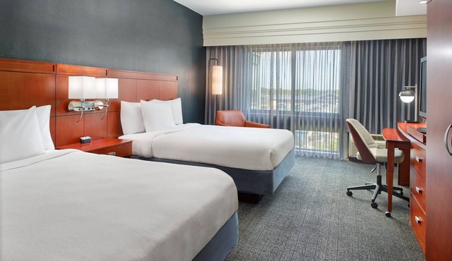 Courtyard by Marriott Warner Robins in Warner Robins