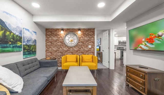 Cozy Apartment - Near BYU, UVU, Heart of Orem