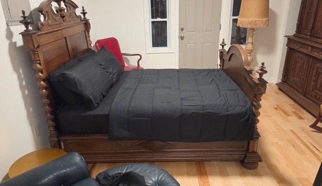 Cozy Baltimore Suite Free Parking NearJohn Hopkins in Baltimore