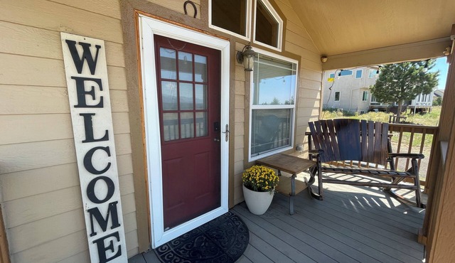 Cozy Cabin w/loft in charming Colorado Springs near USAFA
