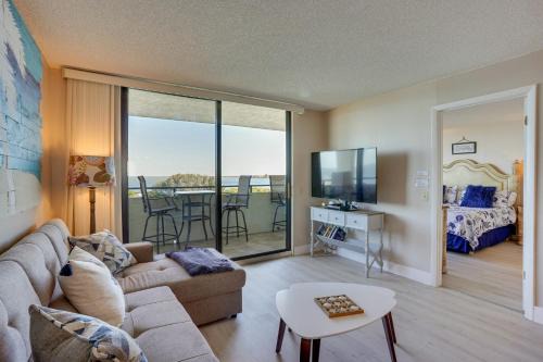 Cozy Condo w/Gulf View, Bird Watching + Telescope