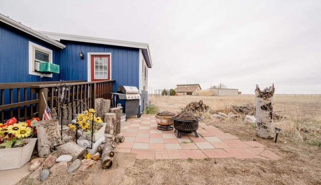 Cozy Mountain View Retreat + Pet Friendly