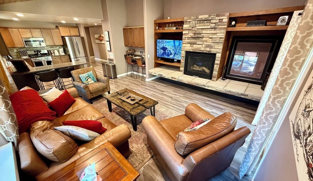 Cozyville Cabin: Quiet Getaway, Built 2019