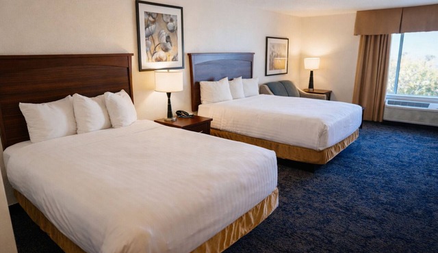 Crystal Inn Hotel & Suites Salt Lake City