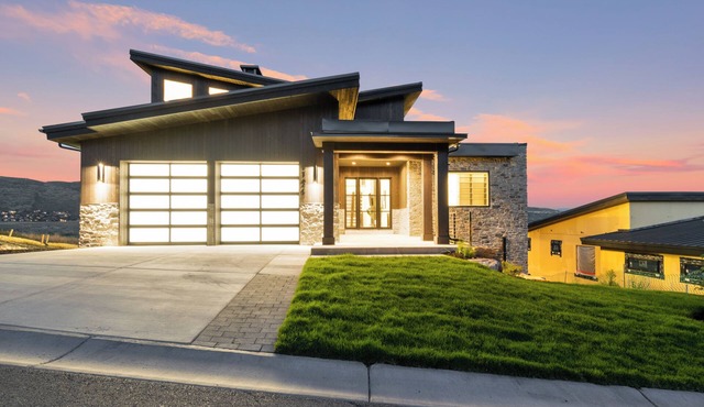 Deer Valley East | Ski | Yoga | Game Room | Luxury