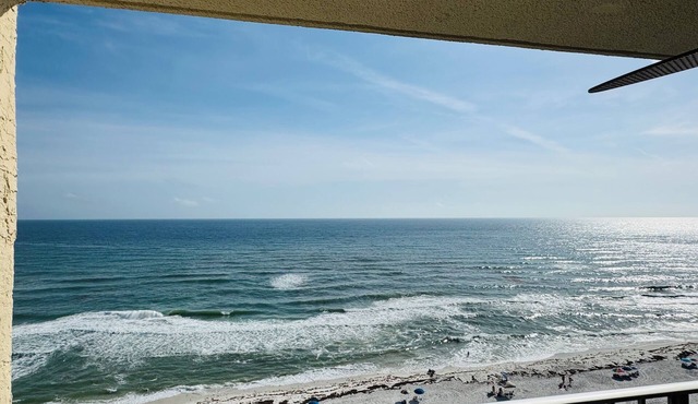 GREAT SEPT DEAL;Sun 9/13-Thur 9/17=1000 Total!5star/Beachfront/FREE Beach Chairs in Panama City Beach