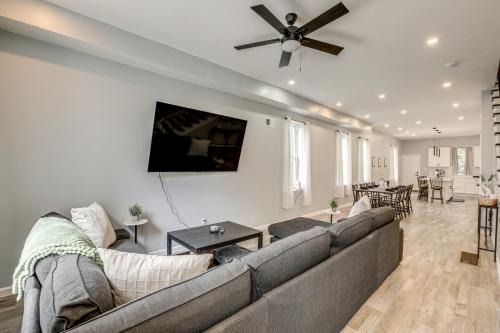 Group Getaway w/Games & Patio in Philadelphia! in Philadelphia