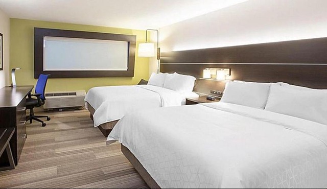 Holiday Inn Express & Suites - Dawsonville by IHG