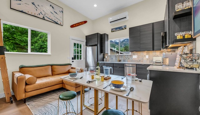 Loft-Living Studio Apartment