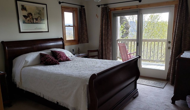 Majestic Long Range Views from High Above Blue Valley in Dillard