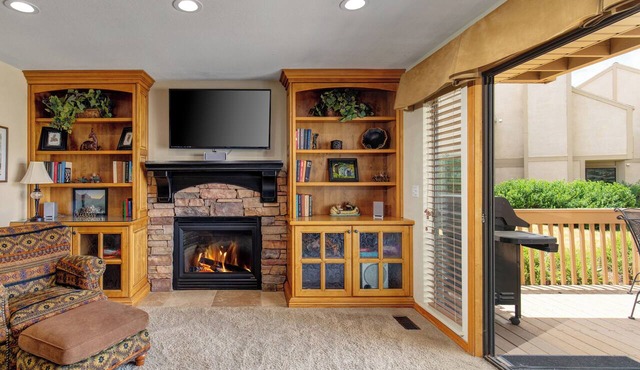Managed by Park City Lodging-Condo in Park Meadows on the Golf Course