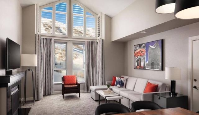 Marriott's MOUNTAINSIDE at Park City Utah TWO BEDROOMS SLEEP UP TO 8