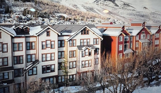 Marriott's Summit Watch is an ideal place to enjoy Park City.