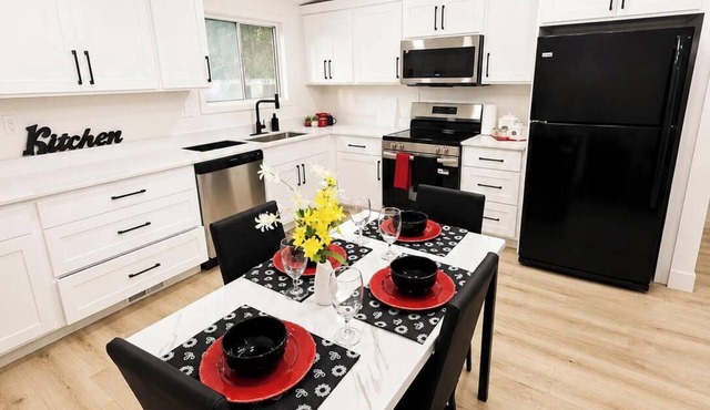 Modern 2BR Duplex Near Alta Ski & Salt Lake City