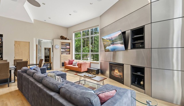 Modern 4Br + Den Home in Breck!- Moonstone Modern
