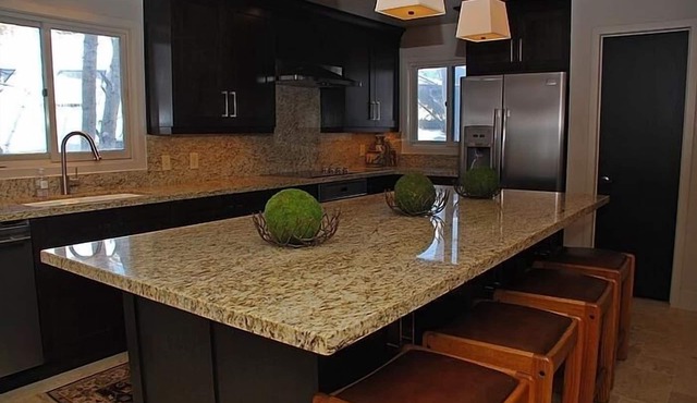 Modern elegance, 5 floors, perfect location
