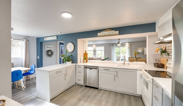 Mount Vernon Escape w/Private Hot Tub & Fire Pit! in Mount Vernon