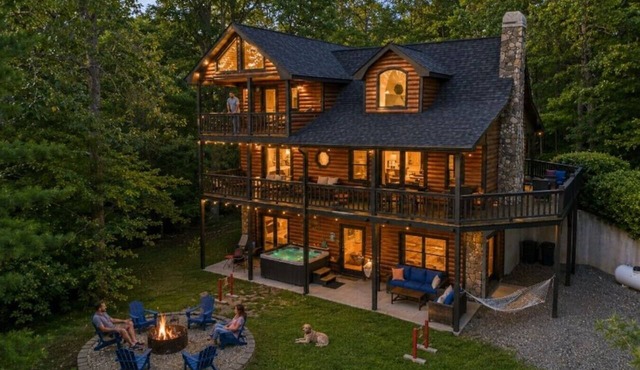 Mountain Gypsy | Luxury for 10 |Pup| Game| Hot Tub