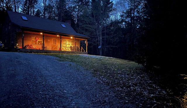 Mt. Snow/Stratton Log Cabin in the Woods