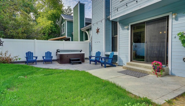 Mtn Views & Canyon Access: Cottonwood Heights Home