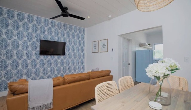 Ocean Boulevard North, 3 min walk to beach! in Rye