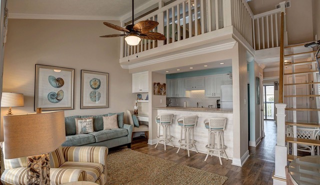 Panama Breeze! Perfect for Snowbirds! Available for November through February!