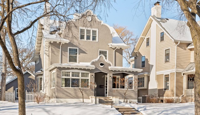 Premier modern 5 bed 5 bath new construction