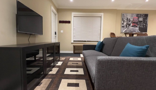 Quiet Comfy Suite in Richmond