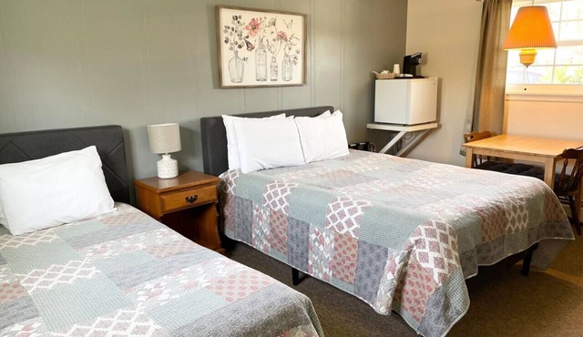 Room 2, double room - sleeps 4