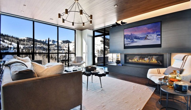 Ski-in, Ski-Out Empire Pass Condo with Lodge Amenities