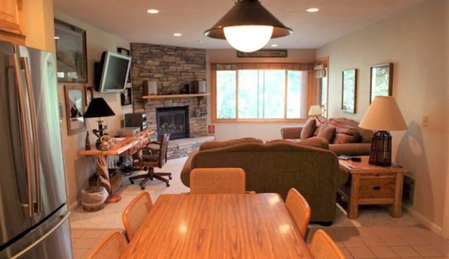 Snowflower #59: Ski-In/Ski-Out, Premiere Park City Condo