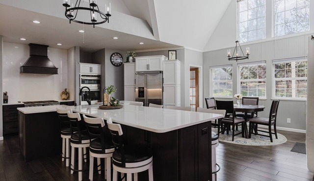 Victorian-Style Luxury Mountain Home | Game Room, Views & Hot Tub