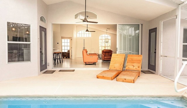 Weeki Wachee Ranch┃Pool Kayaks BBQ Oasis