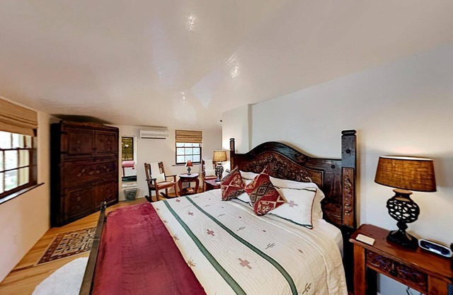 Antigua Inn 