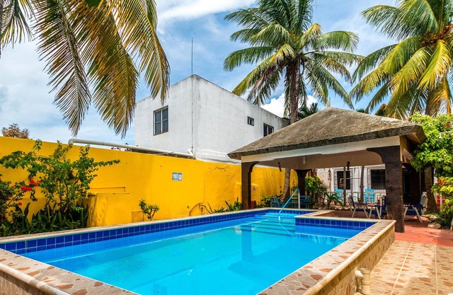 Authentic Casita 1 Block to the Beach and Malecon! in Progreso