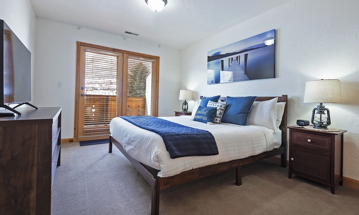 Midway Ski Chalet | Zermatt Villages 722 4 Bedroom Chalet by RedAwning