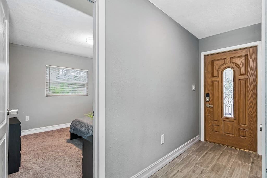 Safety Harbor House | 2 bedroom House in Clearwater w/access to Swimming Pool