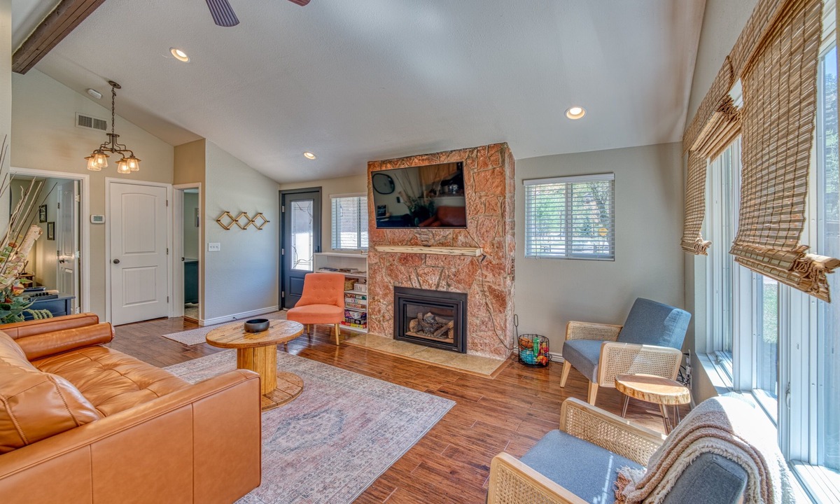 Green Mountain Falls Cabin | Mountain Cottage | 13 Min to Manitou