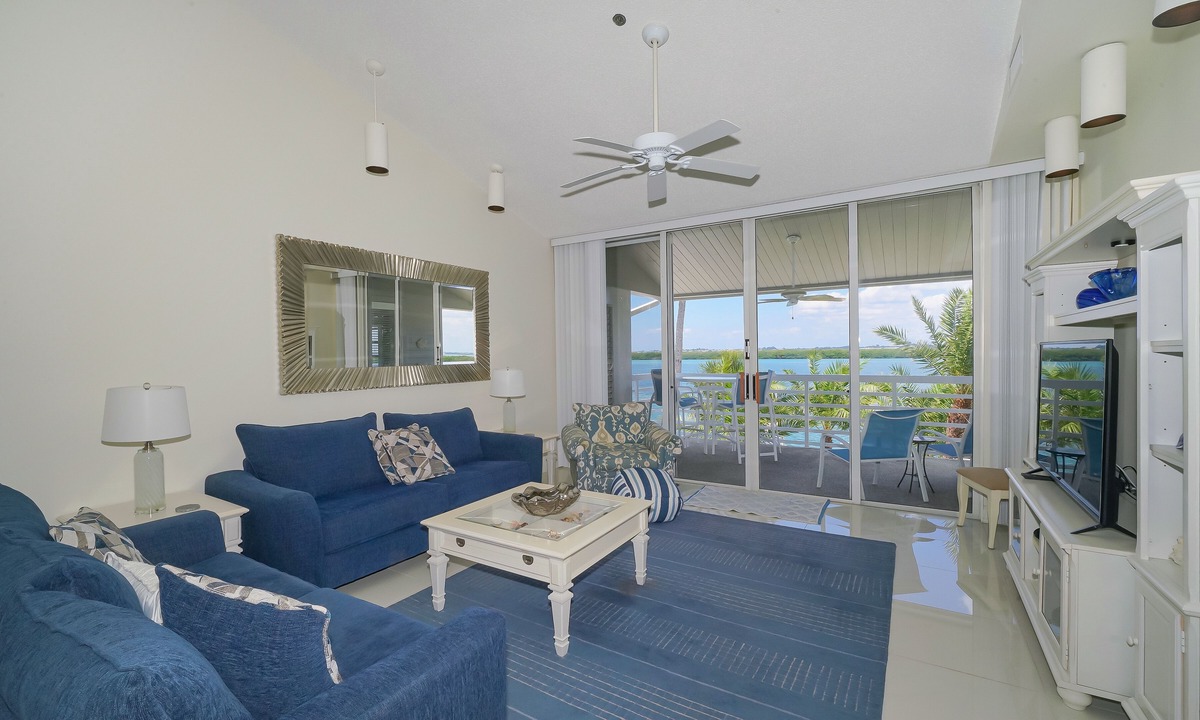 Whitney Beach Condo | Updated 2B/2B with a beautiful view of the bay right from the patio!