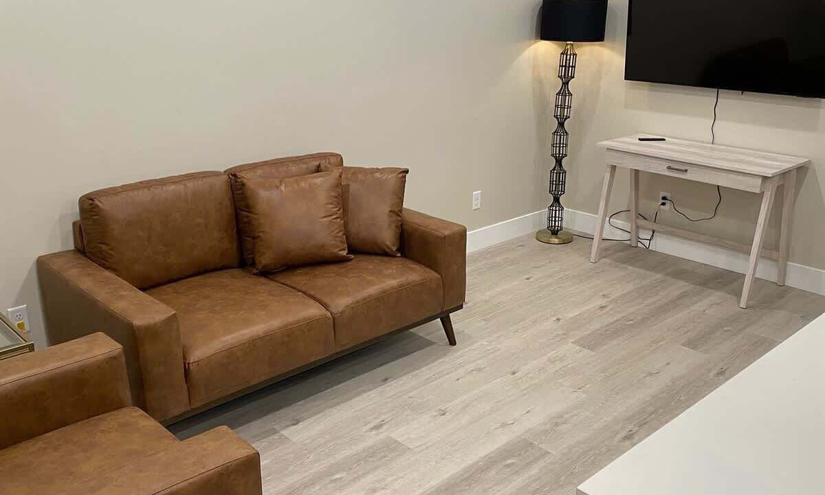 Pleasant Grove Condo | Heritage Suite – New Construction Beauty! Pets too