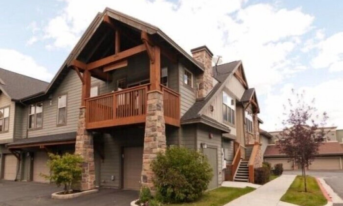 Bear Hollow Village Apartment | Fox Pointe at Redstone by Park City Vacations